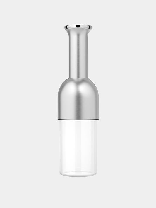 eto wine decanter in Stainless: satin finish